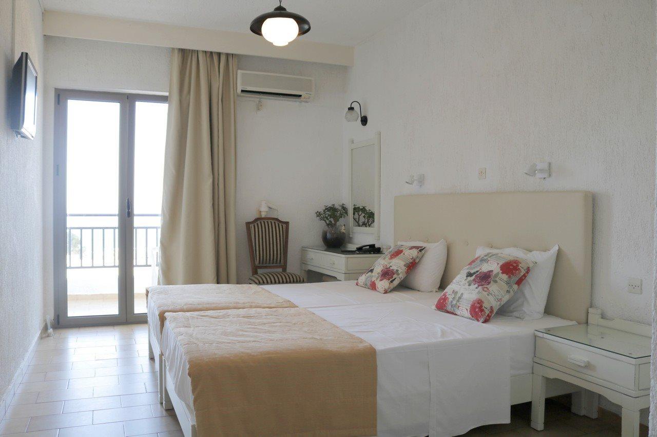 Dimitra Hotel Hersonissos  Exteriör bild
