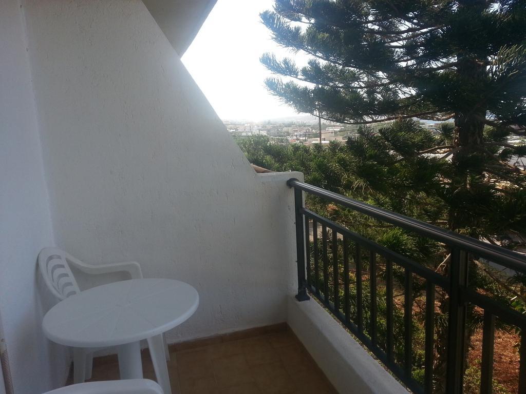 Dimitra Hotel Hersonissos  Exteriör bild