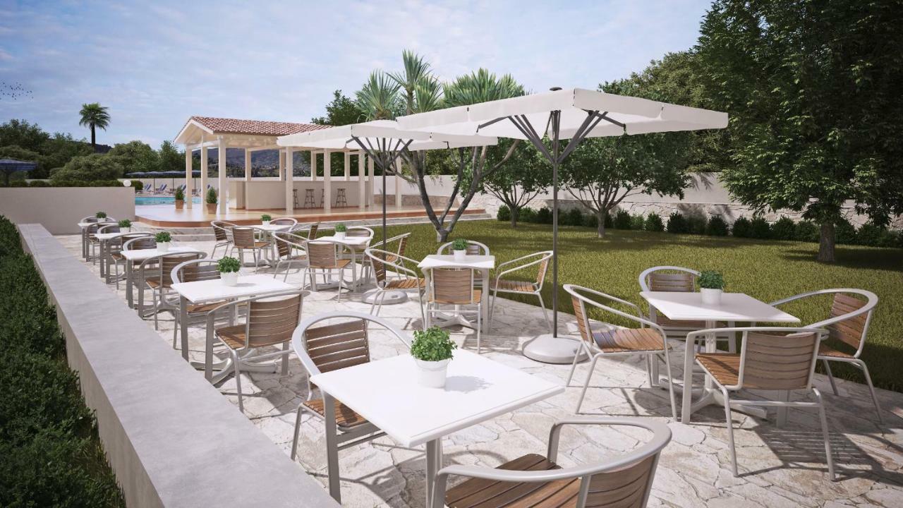 Dimitra Hotel Hersonissos  Exteriör bild